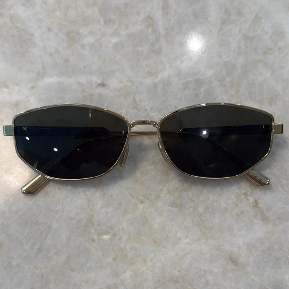 Dior Cannage Oval Sunglasses - Picture 2 of 5